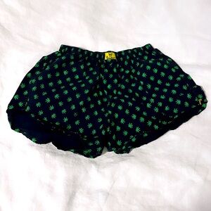 NEW - Small - pot leaf / weed print shorts - never worn